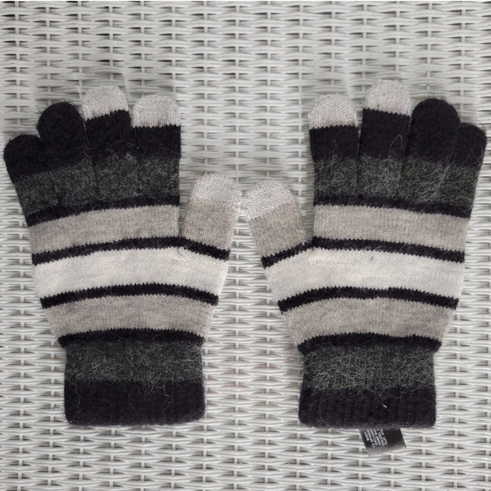 Mixit Black and Gray Striped Gloves